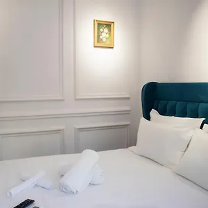 https://vila-shehaj-luxury.albaniahotels.org